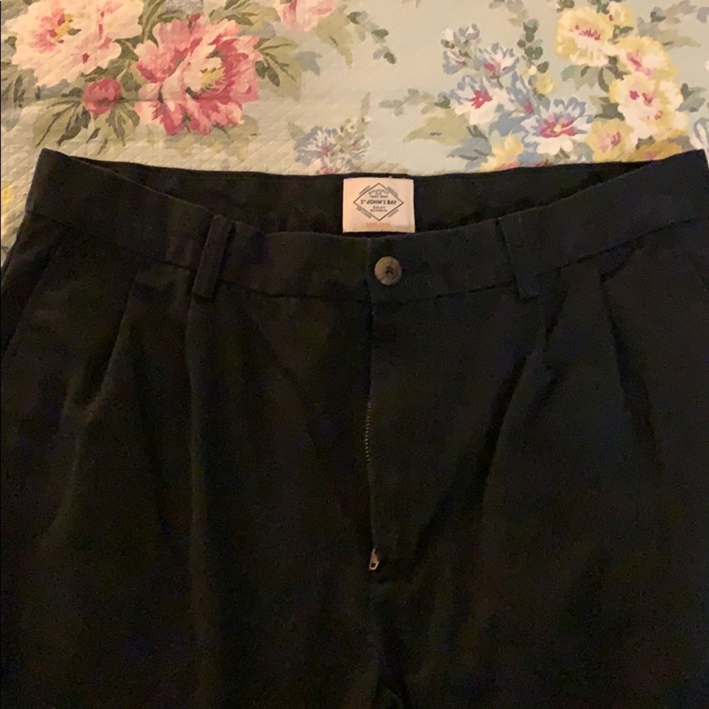 Men’s St Johns Bay Black Straight Leg Chinos